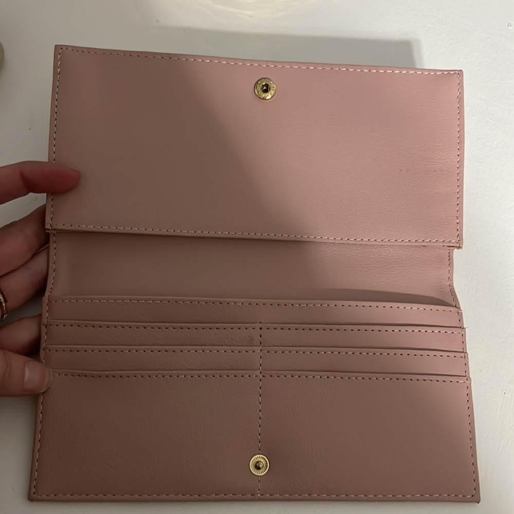 Wallet - Picture 2 of 3